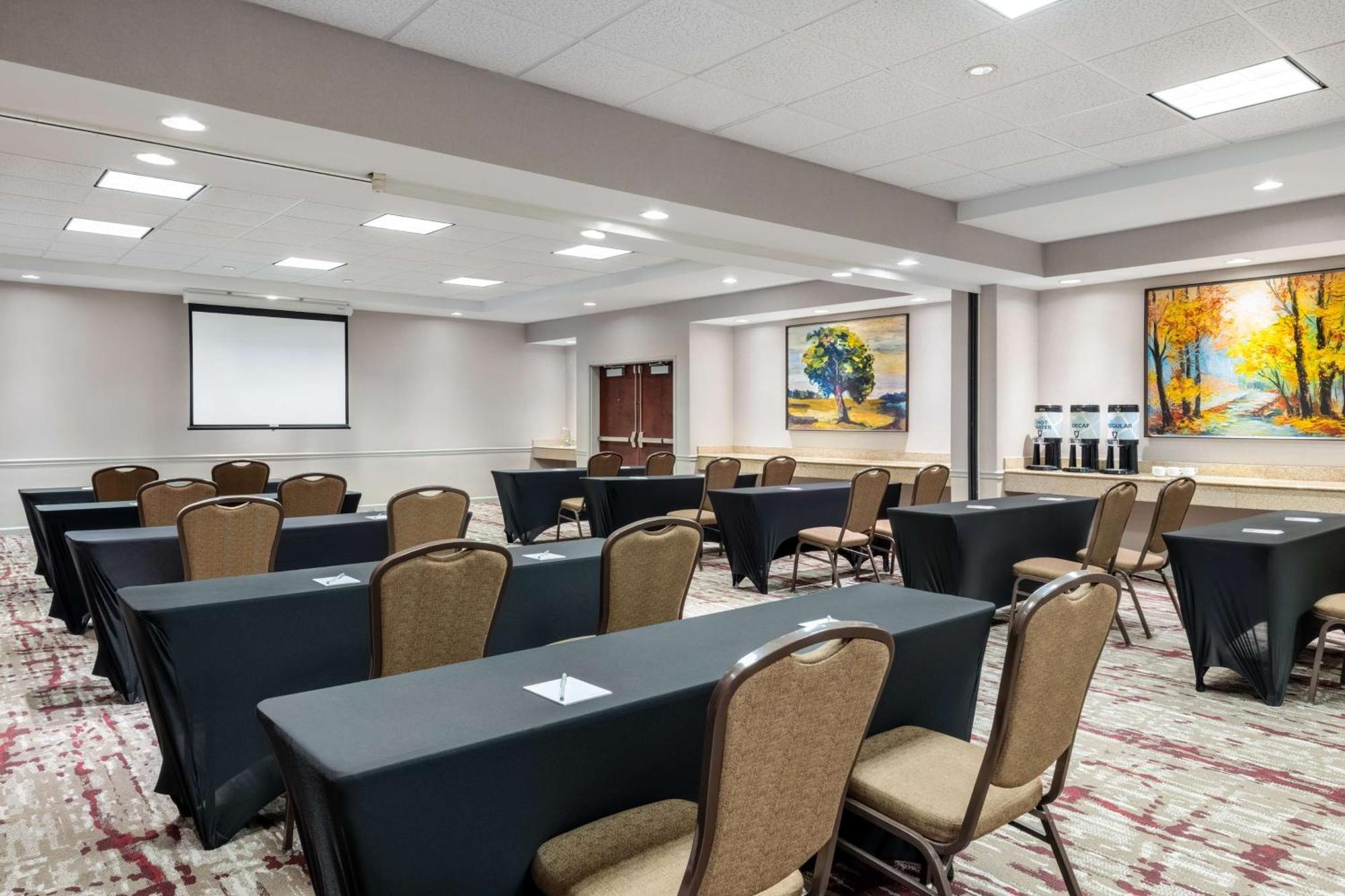 Hilton Garden Inn Montgomery East Екстер'єр фото