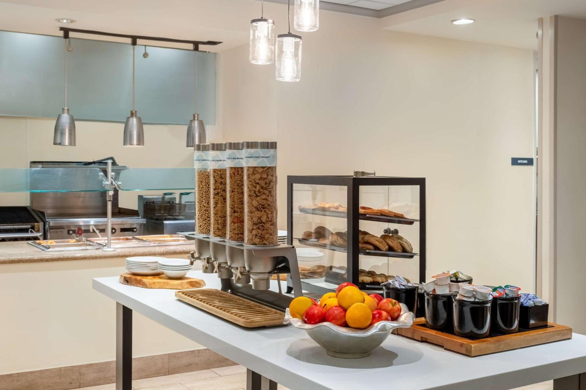 Hilton Garden Inn Montgomery East Екстер'єр фото